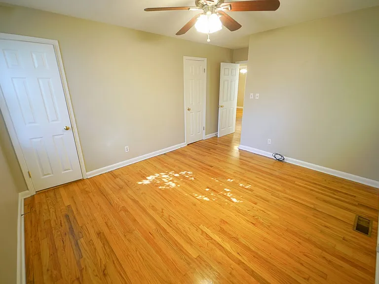 1804 Skyland Dr — Photo 30