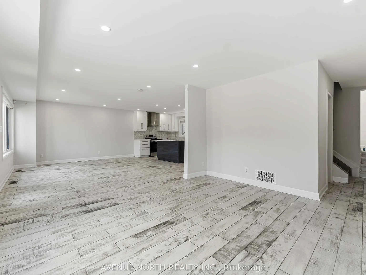 4 bed, $3,500 — Photo 4