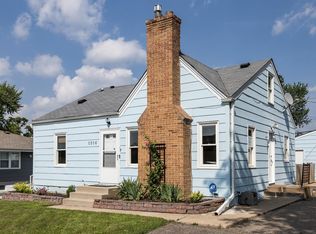1516 Mendelssohn Ave N, Golden Valley, MN 55427
