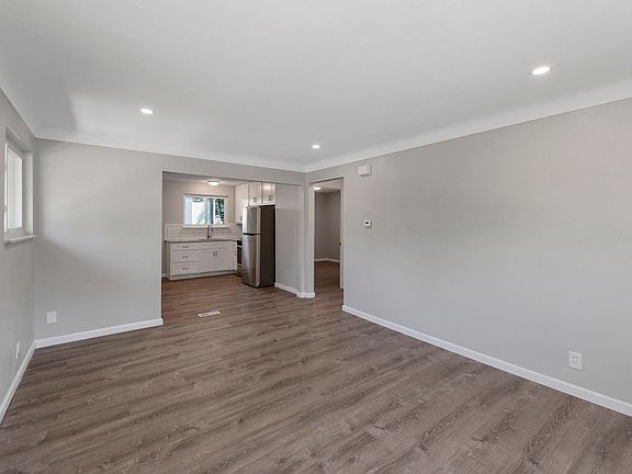 3rd image of 9913 Benson Ave