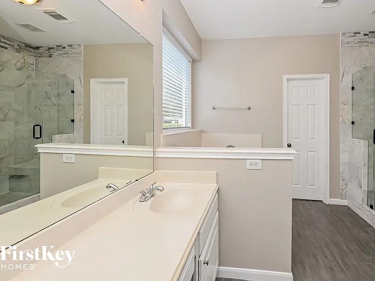 17811 Placid Oak Ct — Photo 14