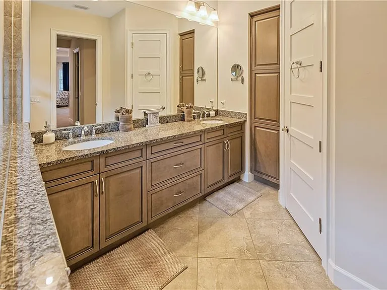 5069 Tortola Ct — Photo 14