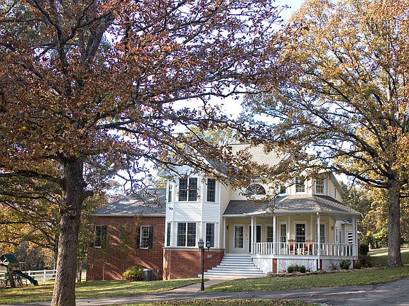 Front of house from driveway
