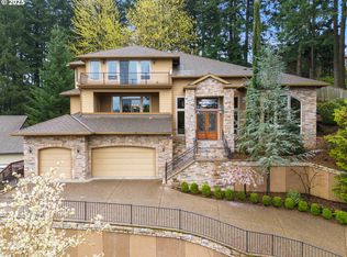 14079 SE Alta Vista Dr, Happy Valley, OR