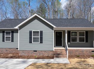 102 Kitchings Dr, Valdese, NC 28690