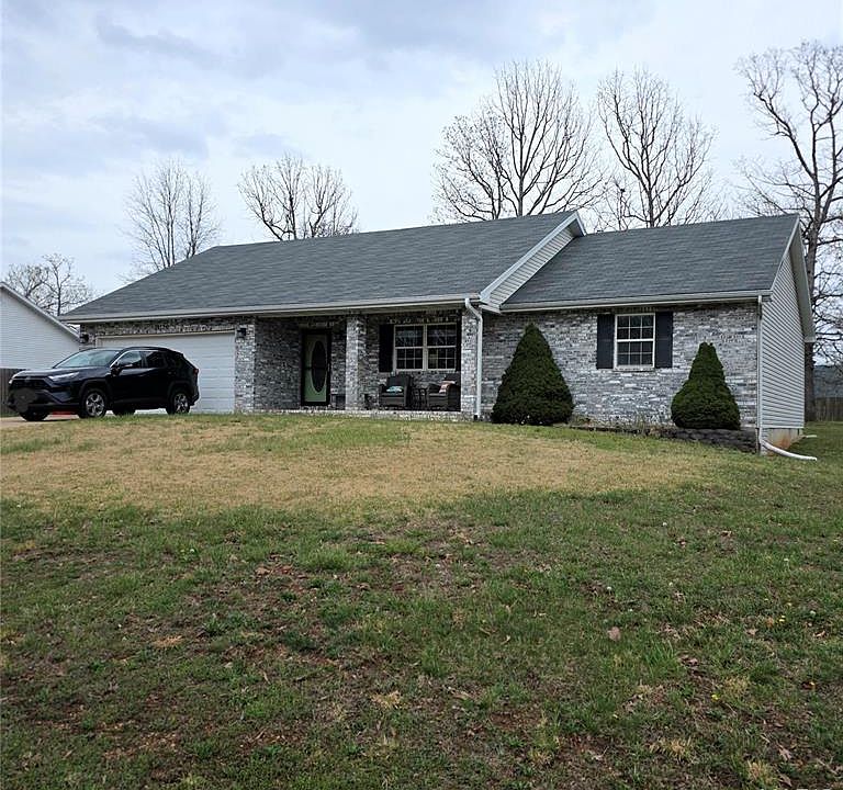 1st image of 21110 Larson Rd