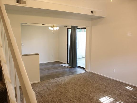 3rd image of 7958 Valley Farms Ct