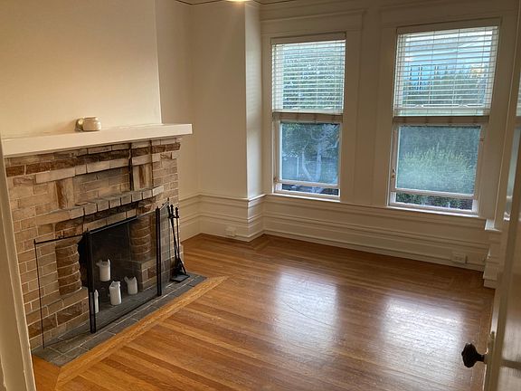 2nd image of 1106 Stanyan St