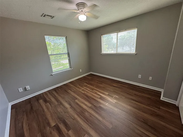 11035 Heather Bluff Ln — Photo 11