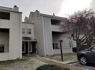 2203 Kenzie Dr, Pittsburgh, PA 15205