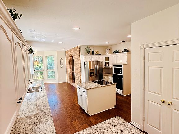 4th image of 1429 Brandy Cir