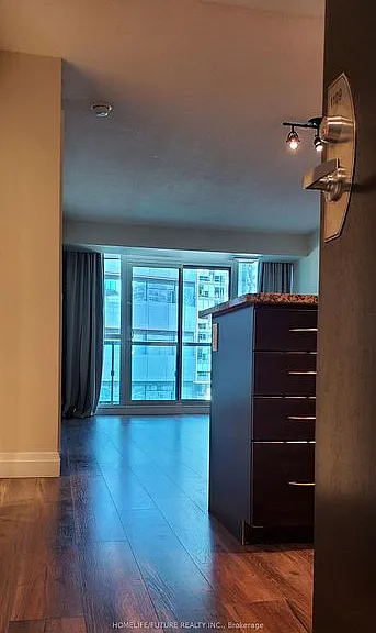 19 Grand Trunk Cres #1109 — Photo 24
