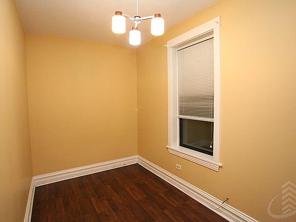 2nd image of 1324 N Bosworth Ave #Two_front