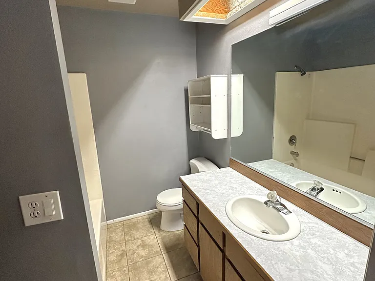 1749 W 1020 N — Photo 19