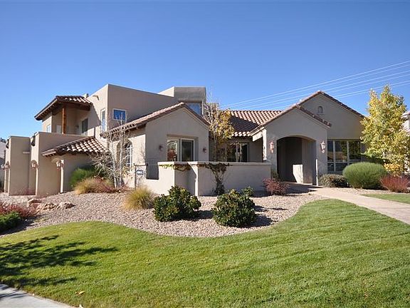 3rd image of 10523 City Lights Dr NE