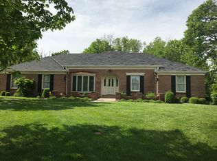 10025 Cliffwood Ct, West Chester, OH 45241