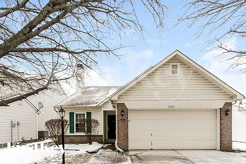2283 Layton Park Ln Photo 1