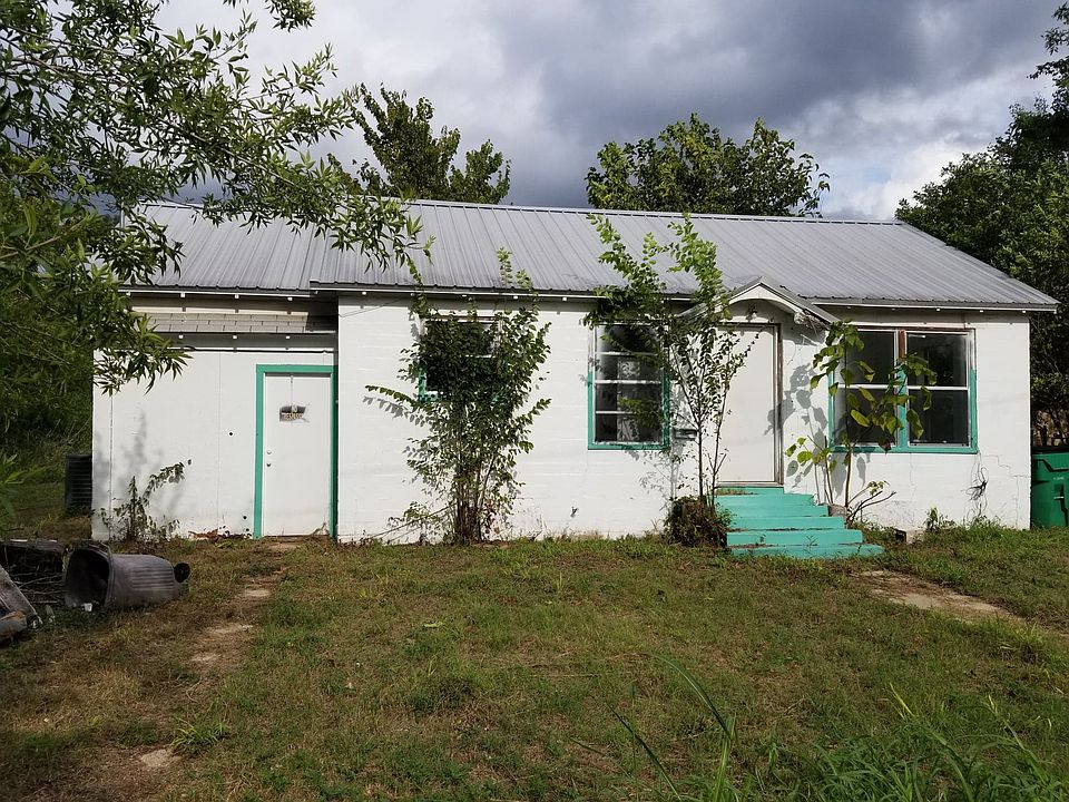 1st image of 806 Ackerman St