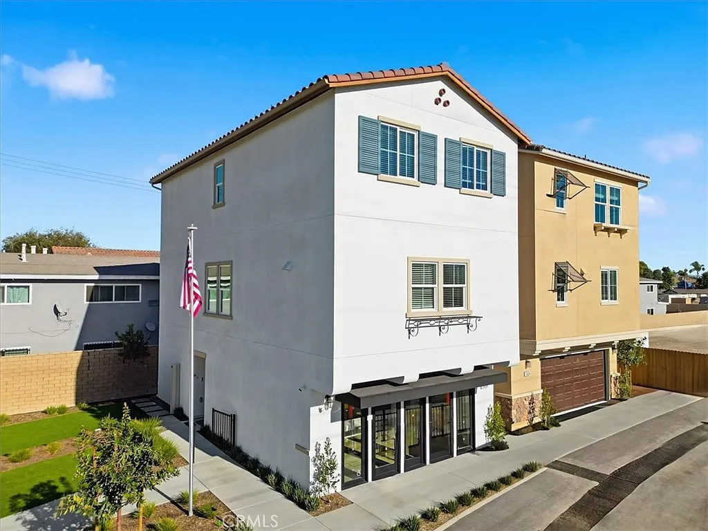 11420 Wildflower Ln photo 1