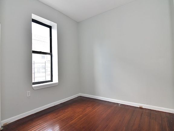 4th image of 571 W 159th St #18AB