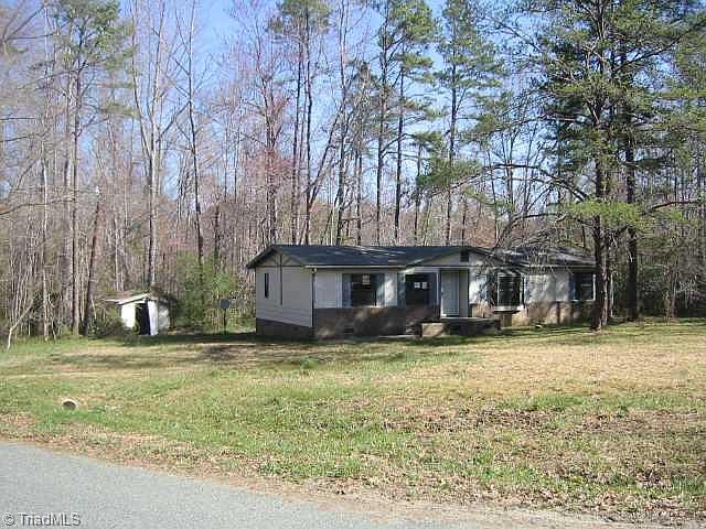 1st image of 6201 Rolling Acres Dr