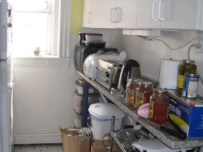 201 Winthrop Rd #11A — Photo 22