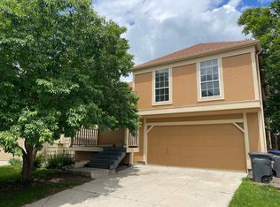 1021 Mercury Dr, Lafayette, CO 80026