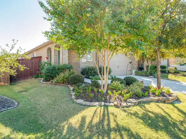 3520 Tulip Dr, Aubrey, TX 76227