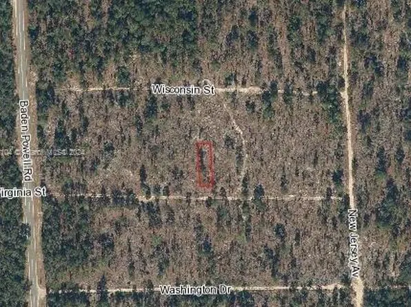 114 W Virginia St, Hawthorne, FL 32640