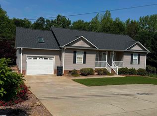 1101 Piedmont Park Rd, Taylors, SC 29687