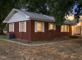 625 Oneil St, Stark City, MO 64866