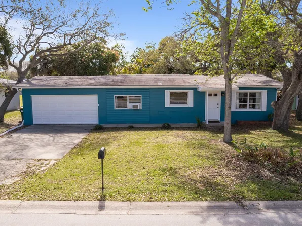 115 Esther Dr, Cocoa Beach, FL 32931