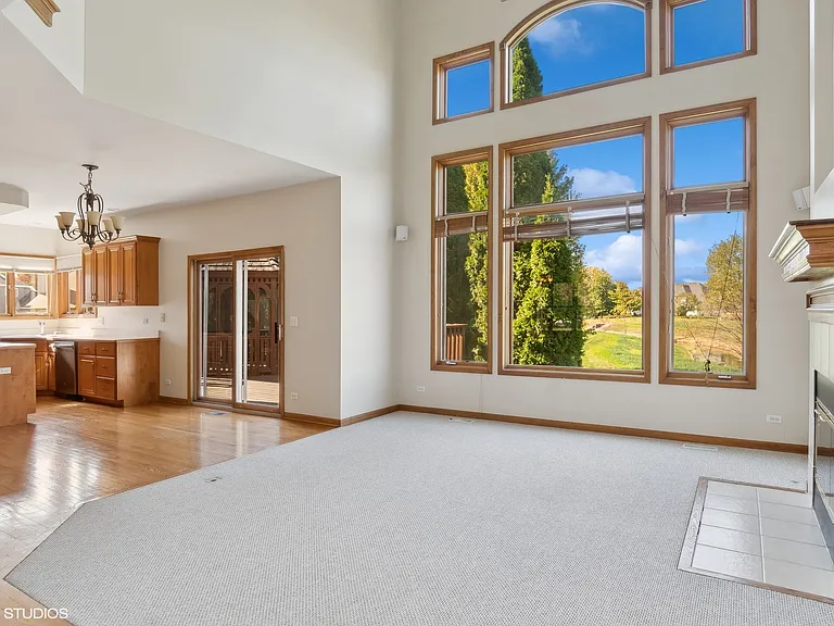 2327 Flat Rock Ct — Photo 11