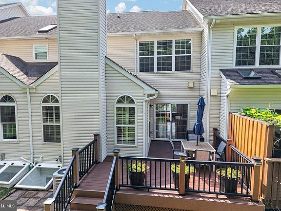 5th image of 129 Madison Way
