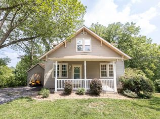 115 S Meridian Rd, Glen Carbon, IL 62034