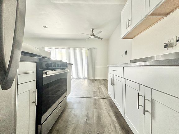 2nd image of 924 4th St #7A