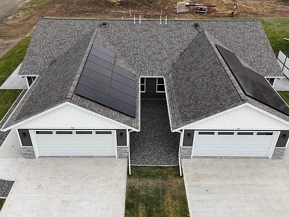 3rd image of 703 Stelting Street