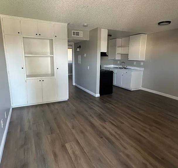535 Wier Rd — Photo 1