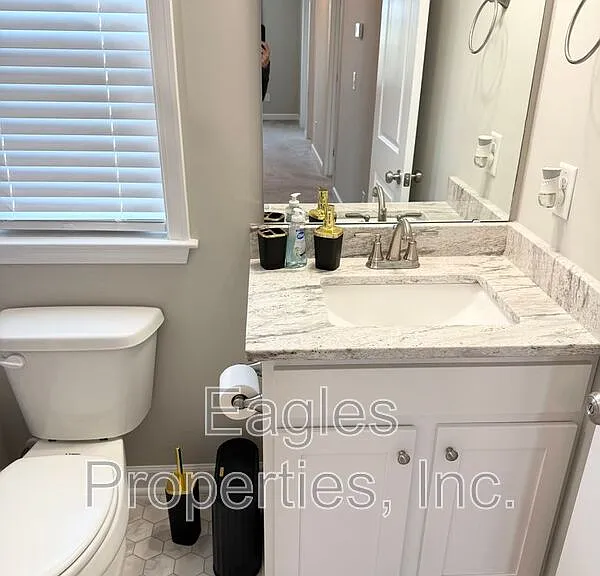 117-1 Kenbridge Ln — Photo 19