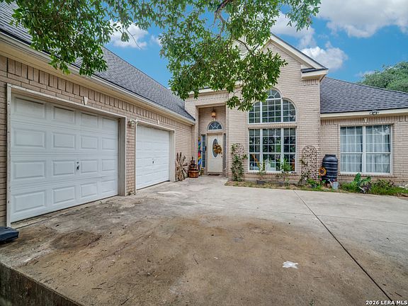 3rd image of 2502 Park Road 37