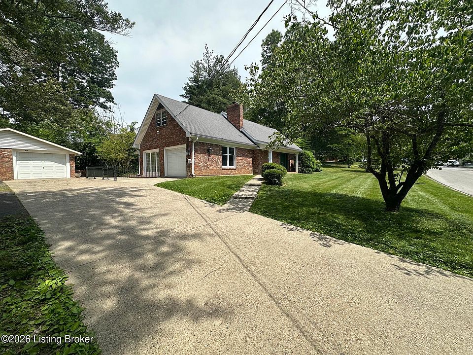 1st image of 634 Cherry Wood Dr