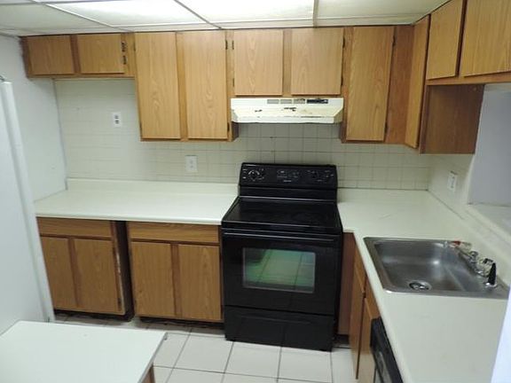 4th image of 19751 SW 114th Ave APT 348