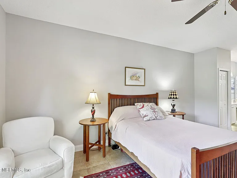 6534 Burnham Cir — Photo 16