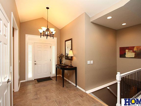 3rd image of 4840 Gleneagle Ct