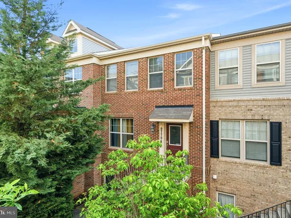 9779 Kilt Pl, Waldorf, MD 20601