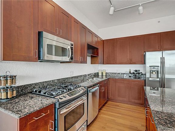 4th image of 150 E Robinson St Unit 3006
