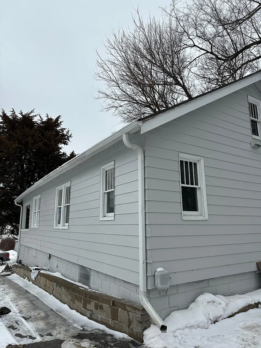 Building Photo - 5039 Corby St