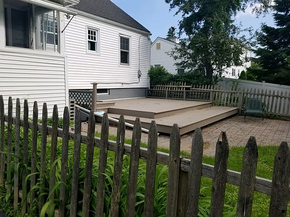 3rd image of 298 Bloomingrove Dr