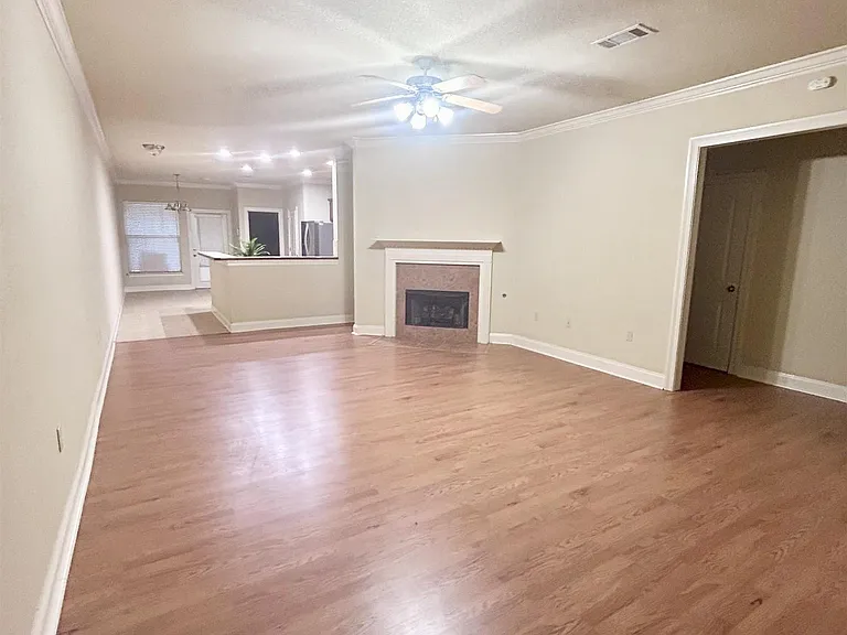 4848 Windsor Village Dr #63 — Photo 3