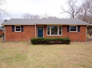 104 Charlemagne Blvd, Clarksville, TN 37042